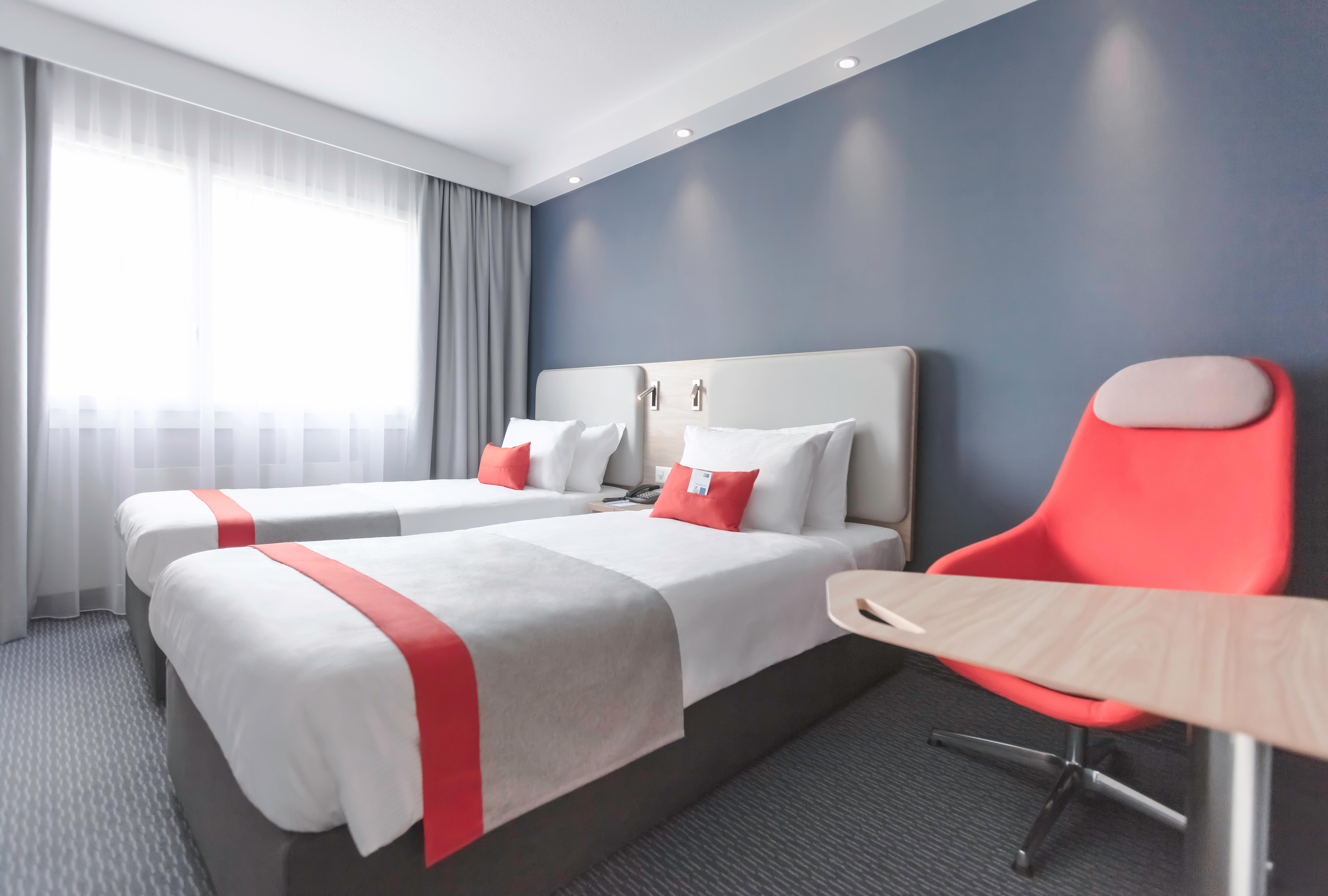 Holiday Inn Express Luzern-Neuenkirch By Ihg Rothenburg Ngoại thất bức ảnh