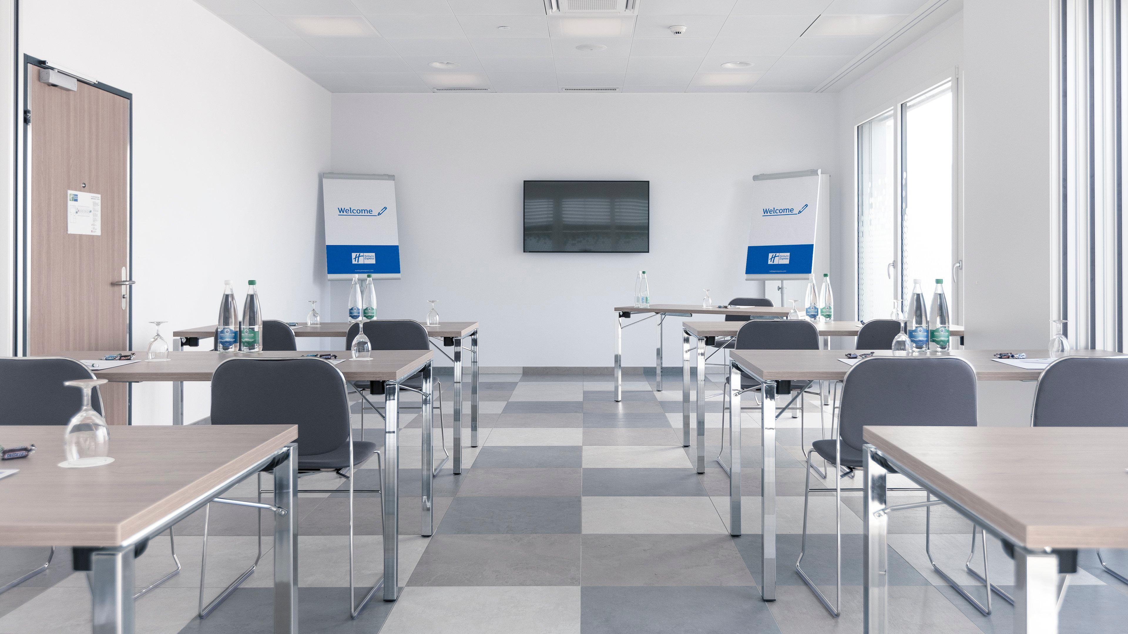 Holiday Inn Express Luzern-Neuenkirch By Ihg Rothenburg Ngoại thất bức ảnh