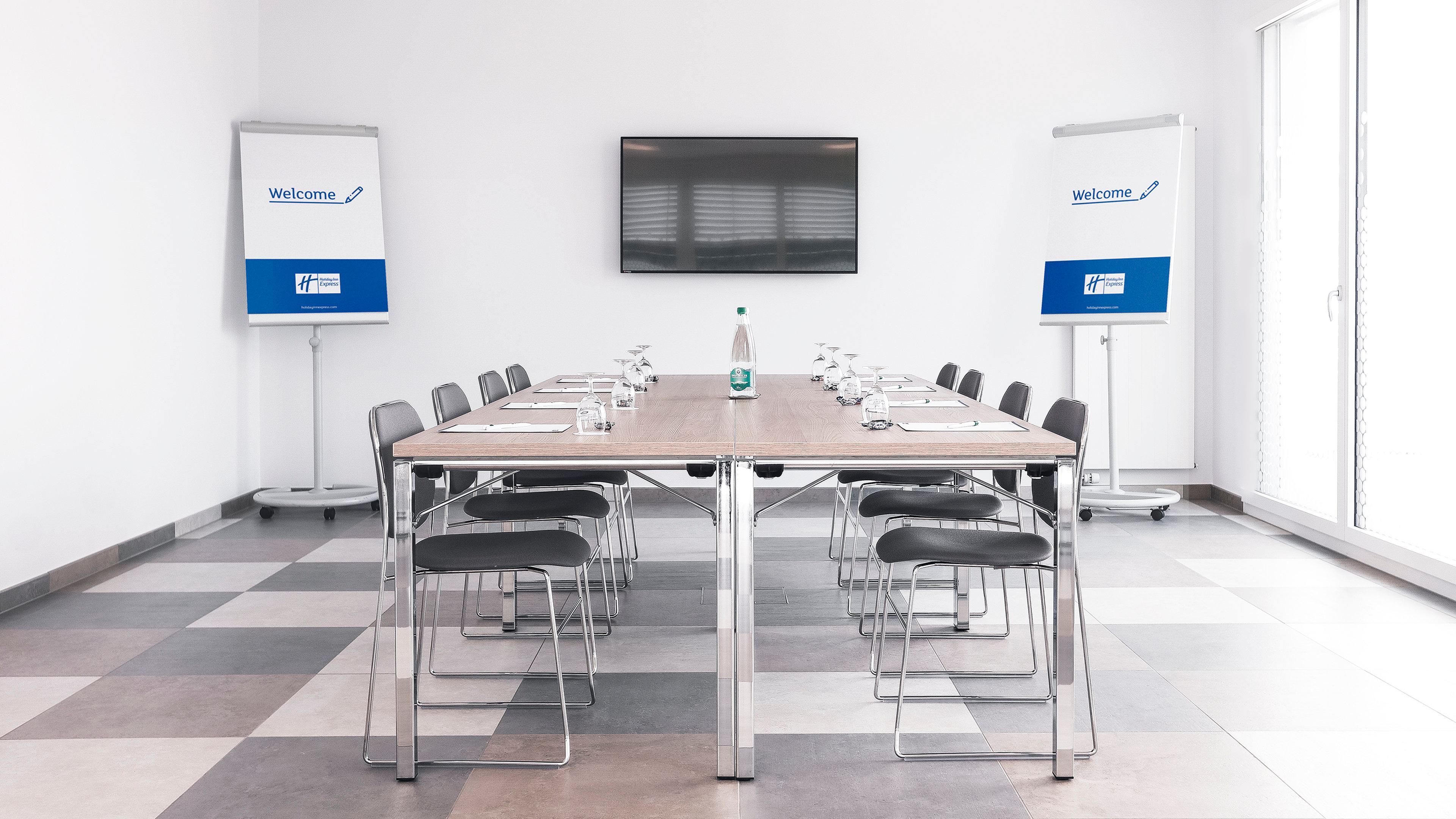 Holiday Inn Express Luzern-Neuenkirch By Ihg Rothenburg Ngoại thất bức ảnh