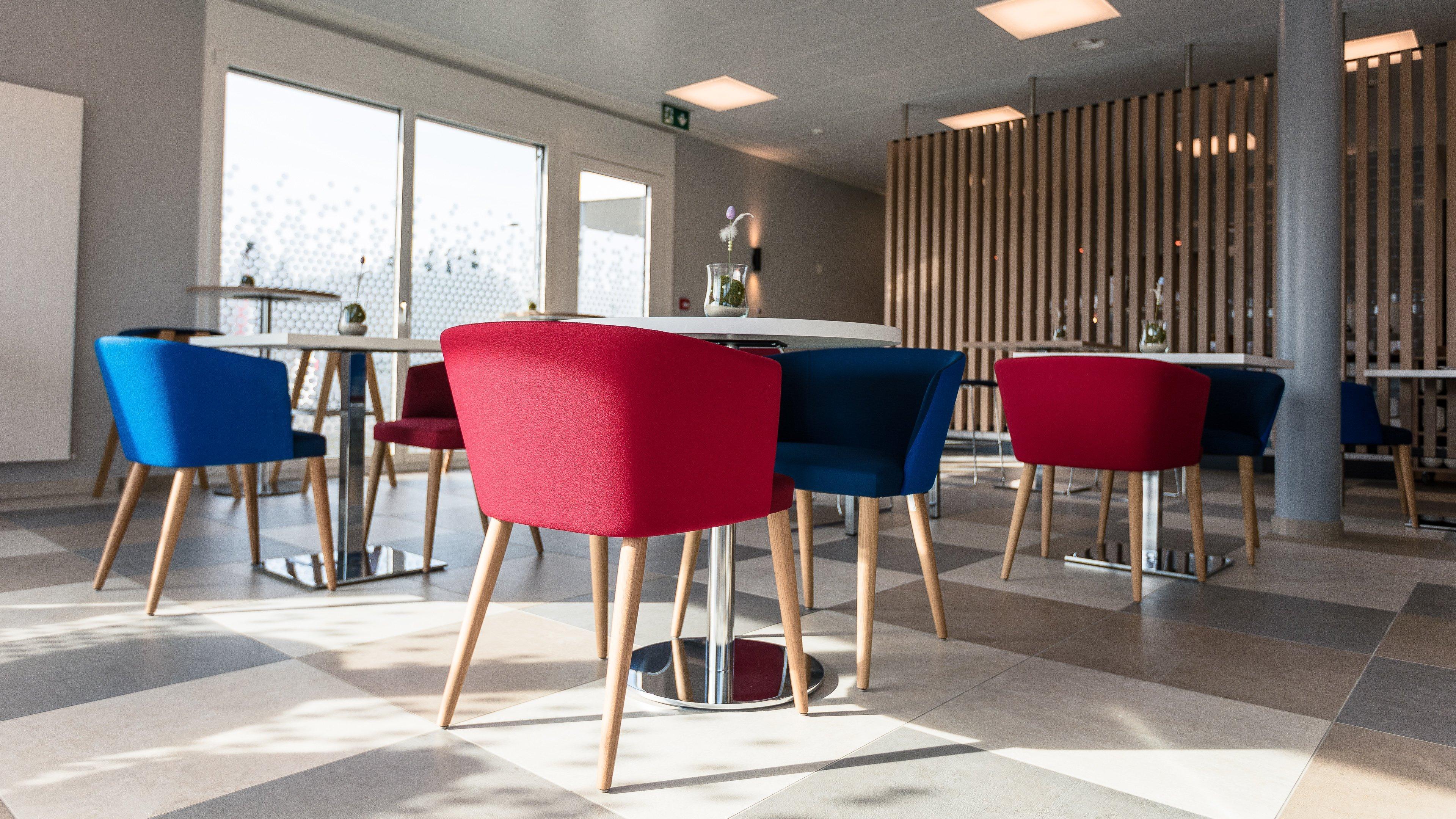 Holiday Inn Express Luzern-Neuenkirch By Ihg Rothenburg Ngoại thất bức ảnh