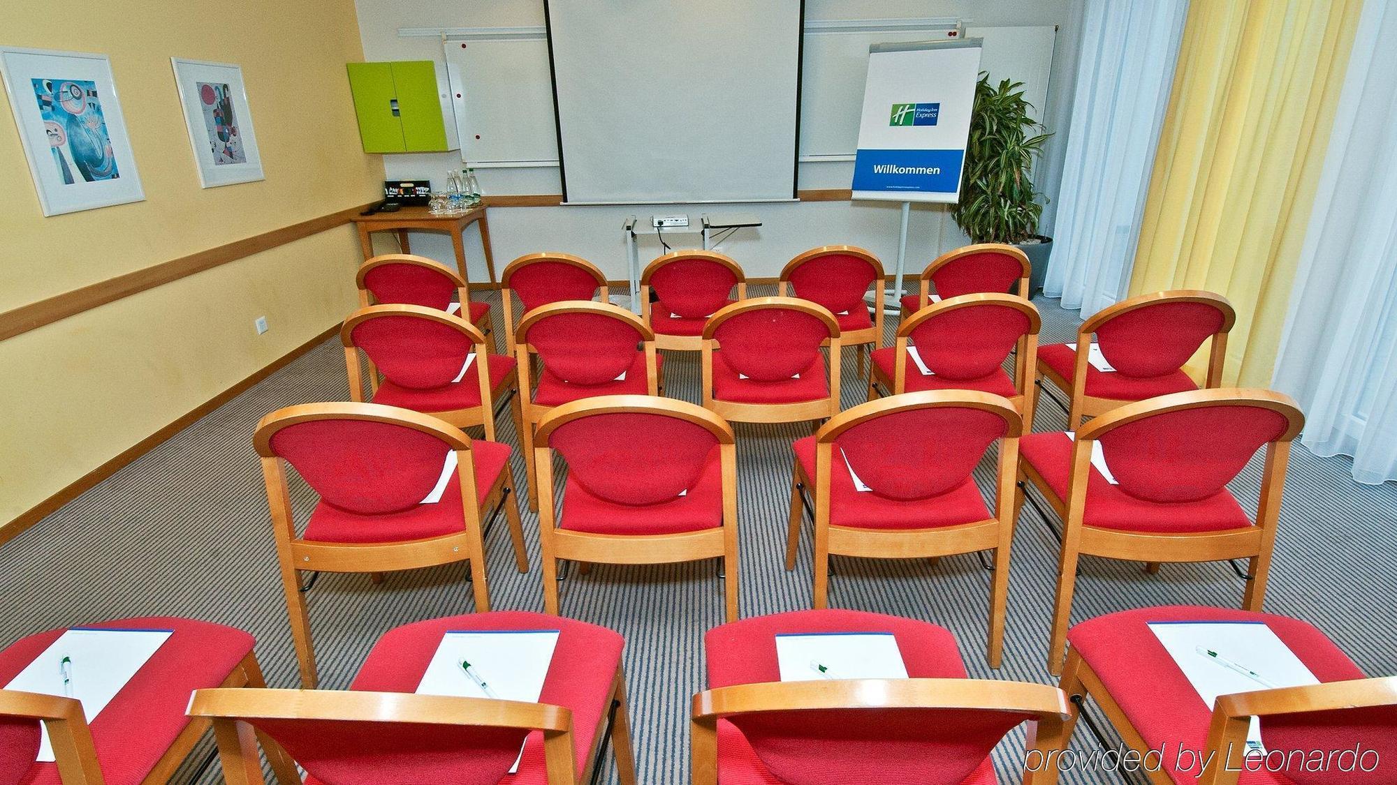 Holiday Inn Express Luzern-Neuenkirch By Ihg Rothenburg Ngoại thất bức ảnh