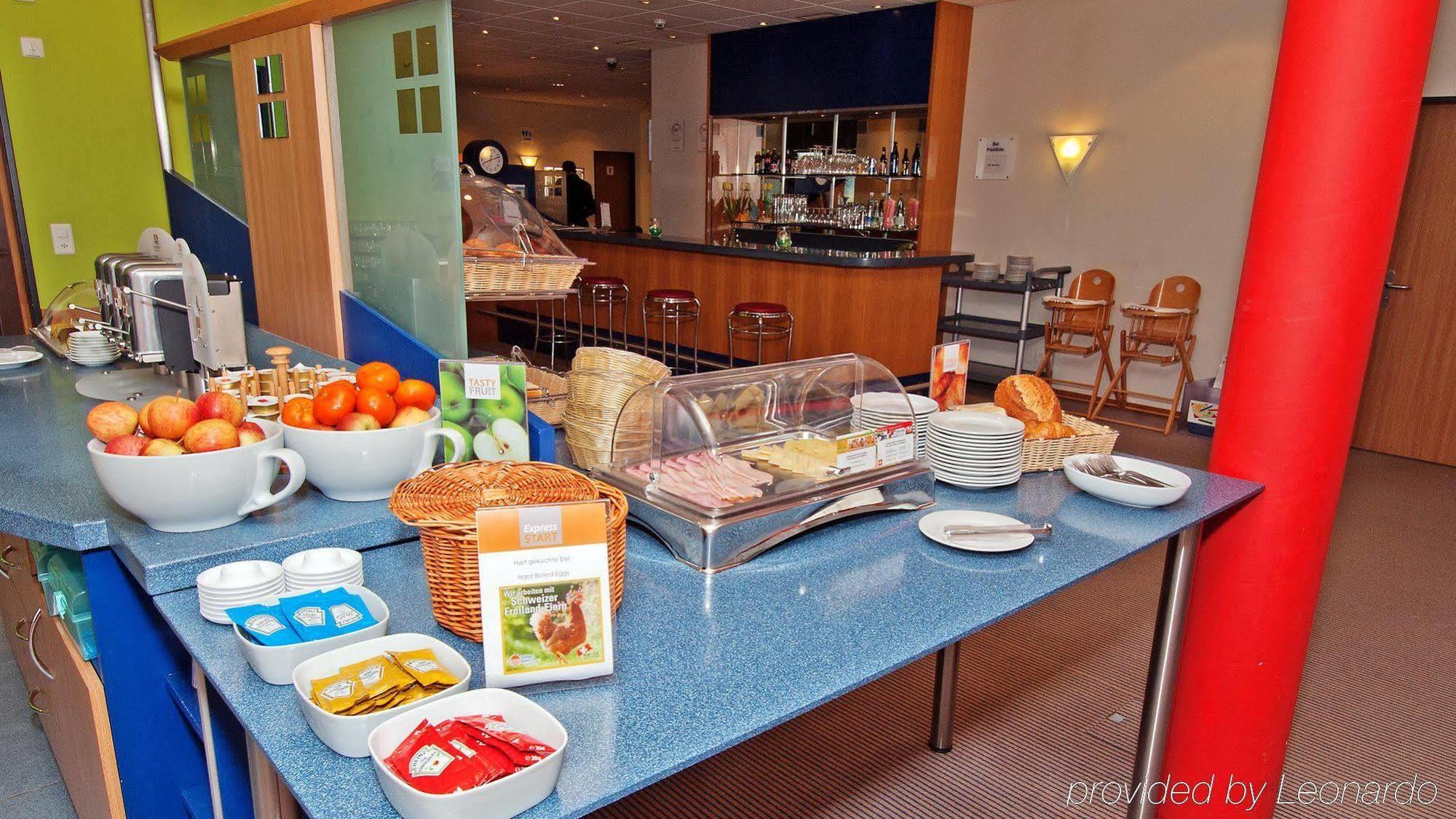 Holiday Inn Express Luzern-Neuenkirch By Ihg Rothenburg Ngoại thất bức ảnh